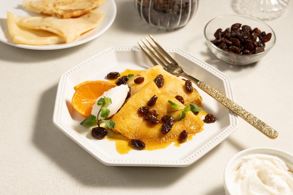 Bánh Crepe Cam Nho Khô California • Raisins